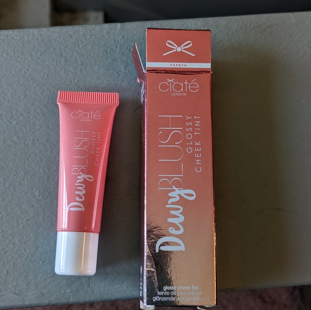 Ciaté London Dewy Blush in Papaya